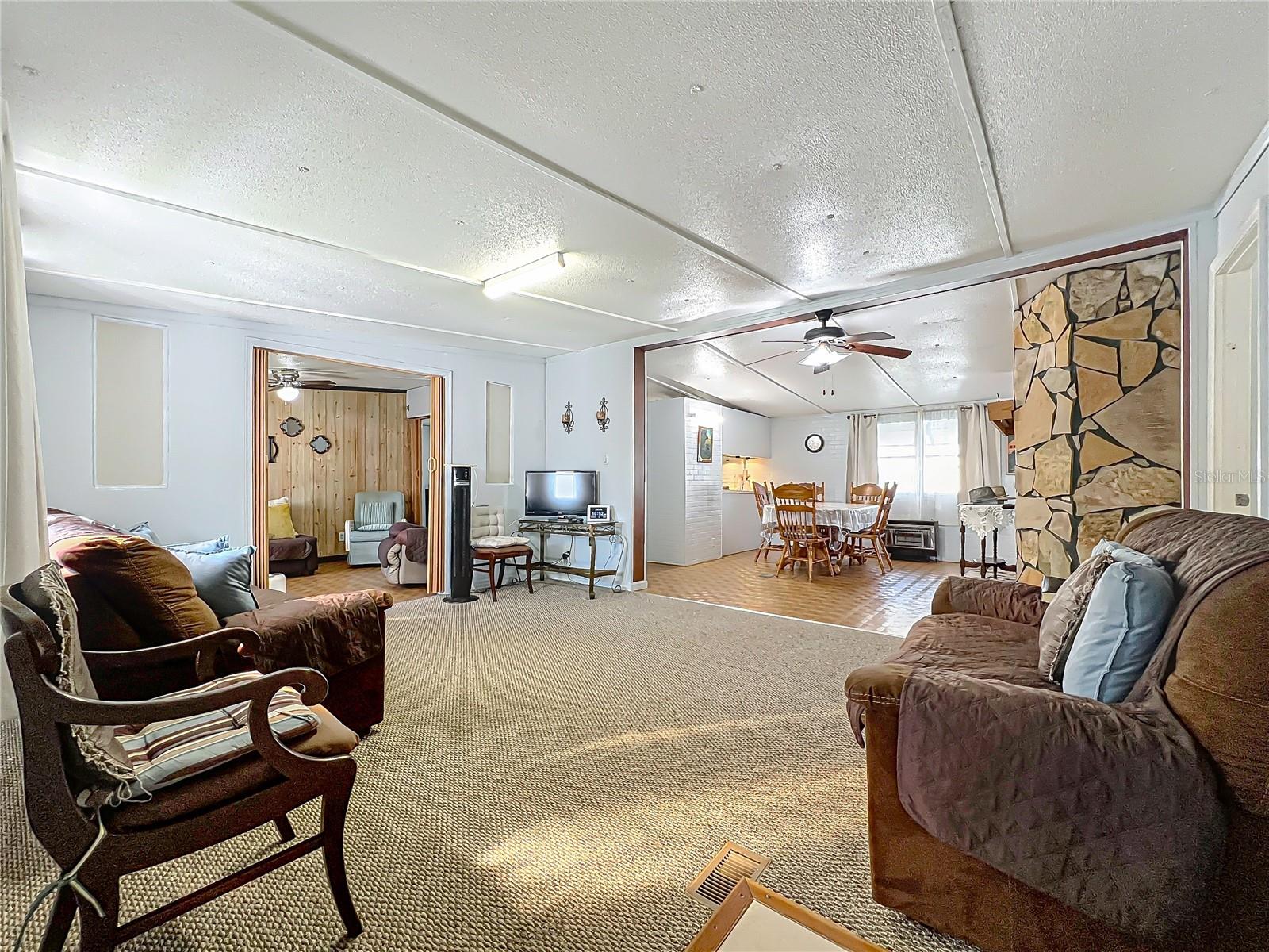 TAFT TOWN - Residential