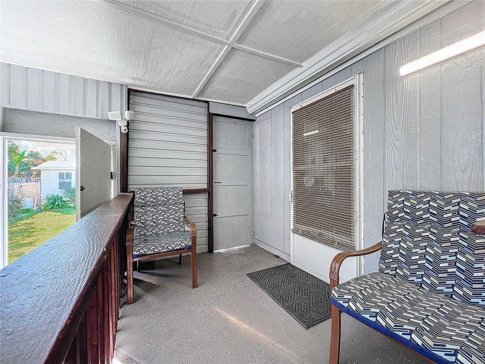 TAFT TOWN - Residential