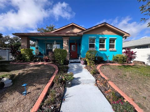 Photo of 706 N Vermont Avenue, Lakeland, FL 33801 (MLS # L4957954)