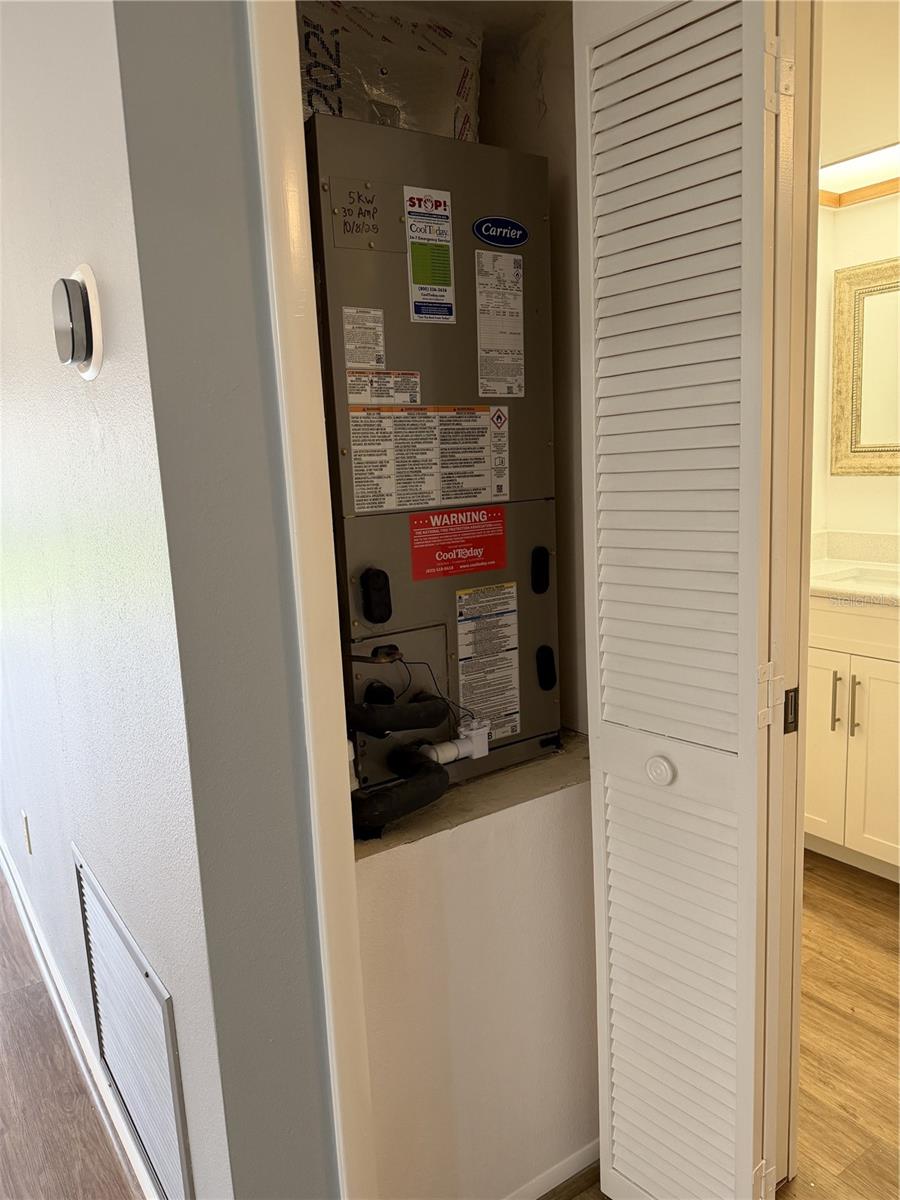 WOODLAKE CONDO PH 04 - Residential