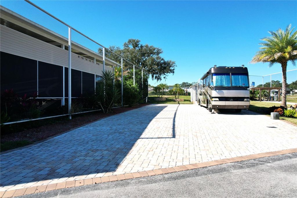 Photo of 2738 St George Drive, Davenport, FL 33837 (MLS # O6357393)