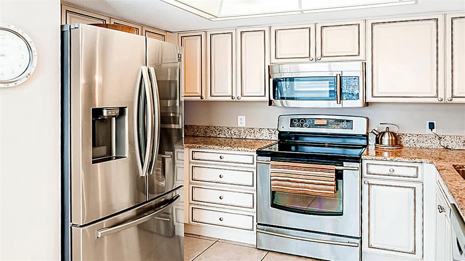 GULF & BAY CLUB BAYSIDE - Residential Lease