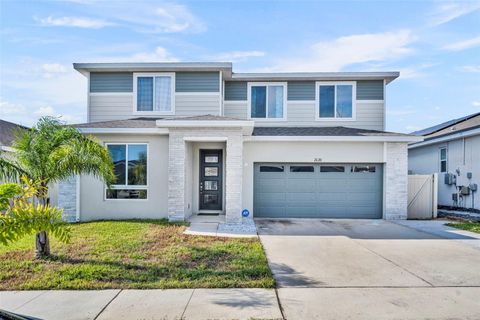 Photo of 2620 Magnolia Avenue, Davenport, FL 33837 (MLS # O6342376)