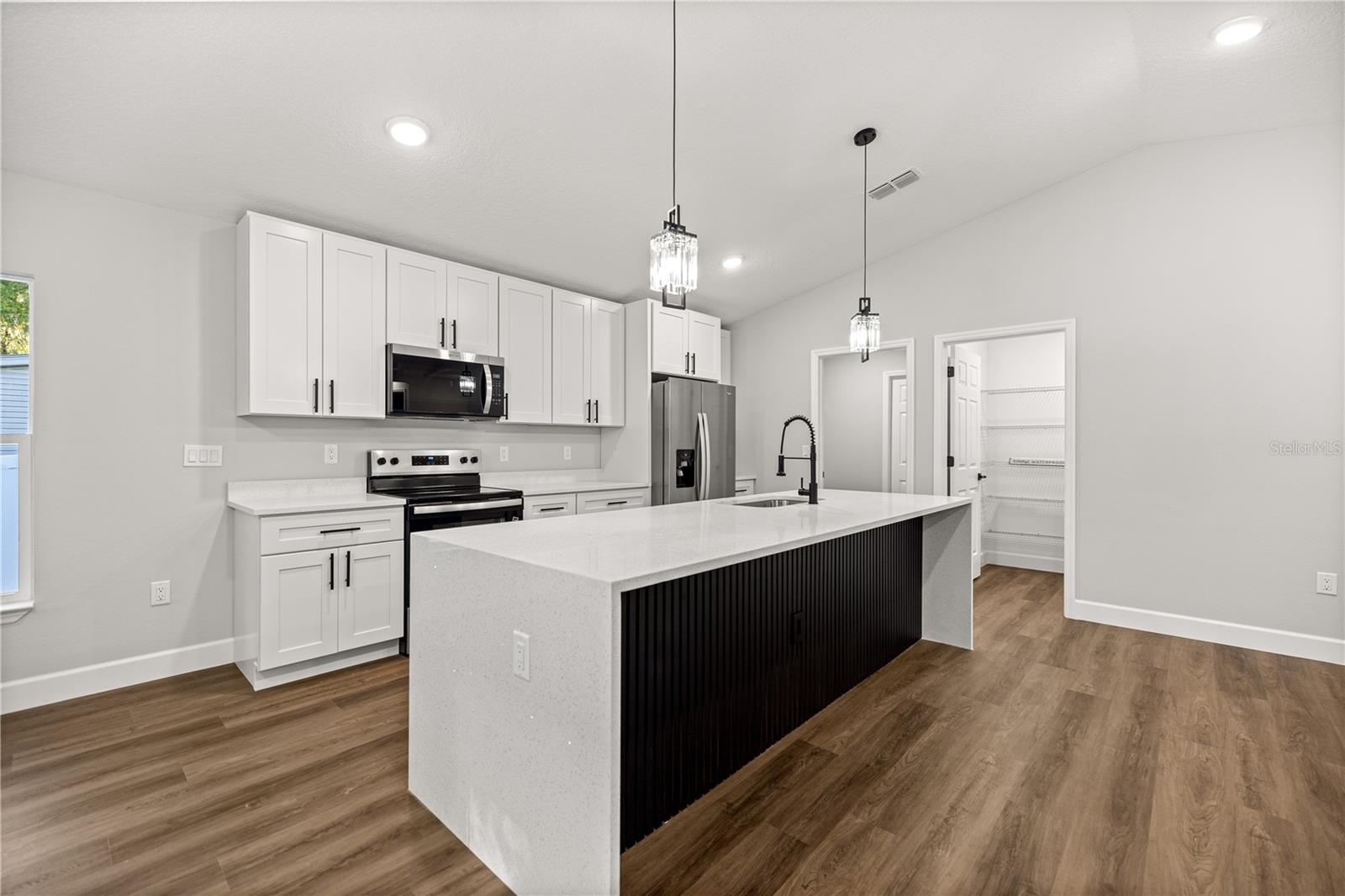 BELLEVIEW HEIGHTS ESTATE - Residential