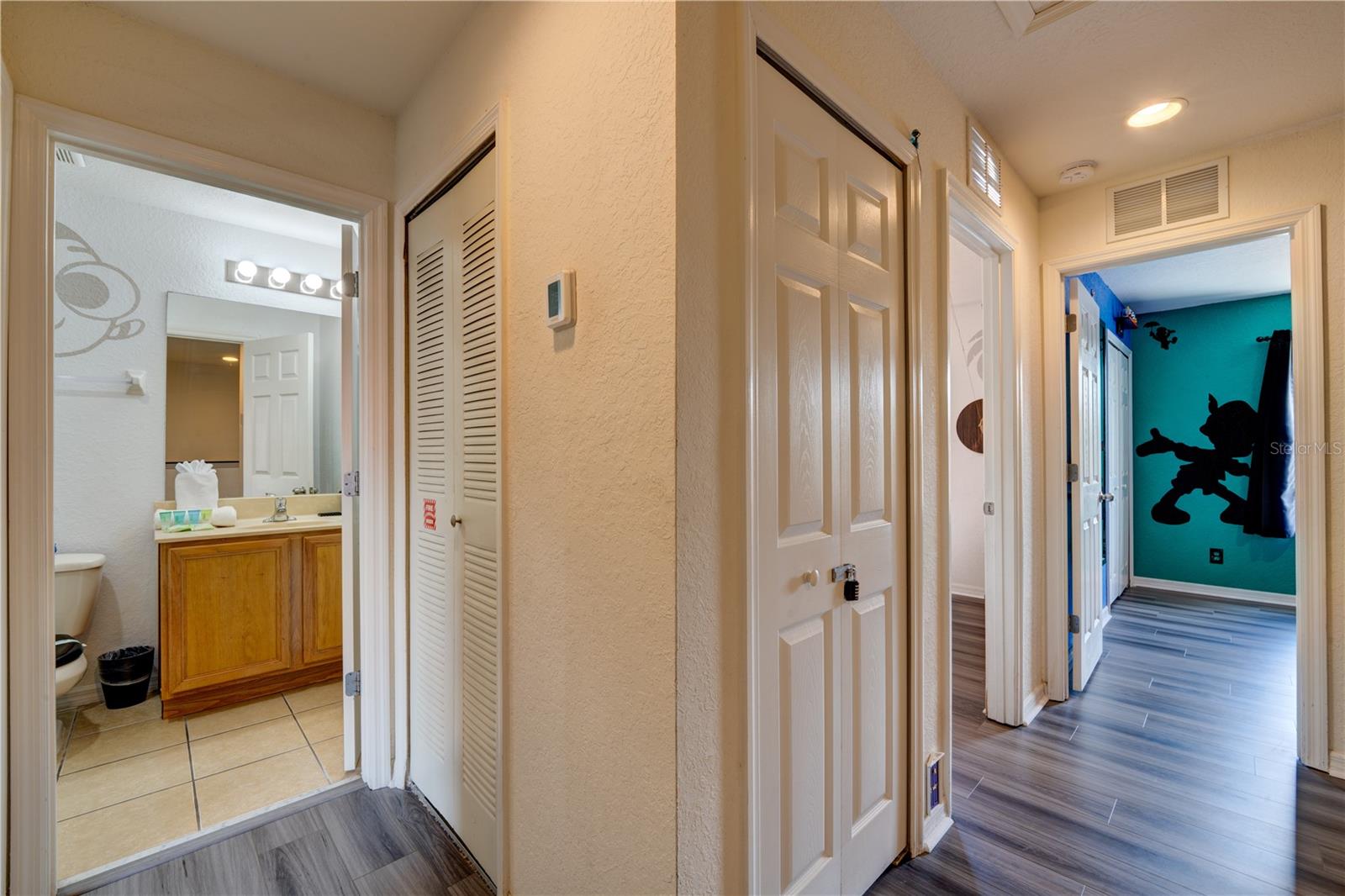 REGAL OAKS AT OLD TOWN - Residential