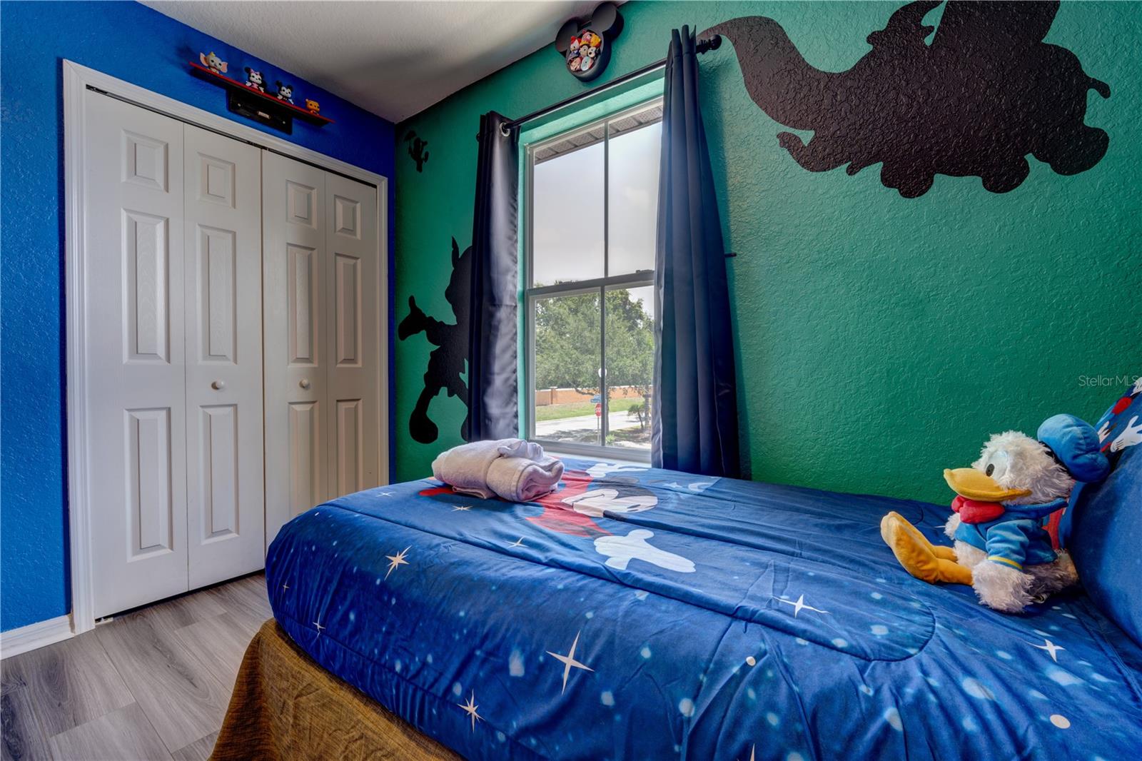 REGAL OAKS AT OLD TOWN - Residential