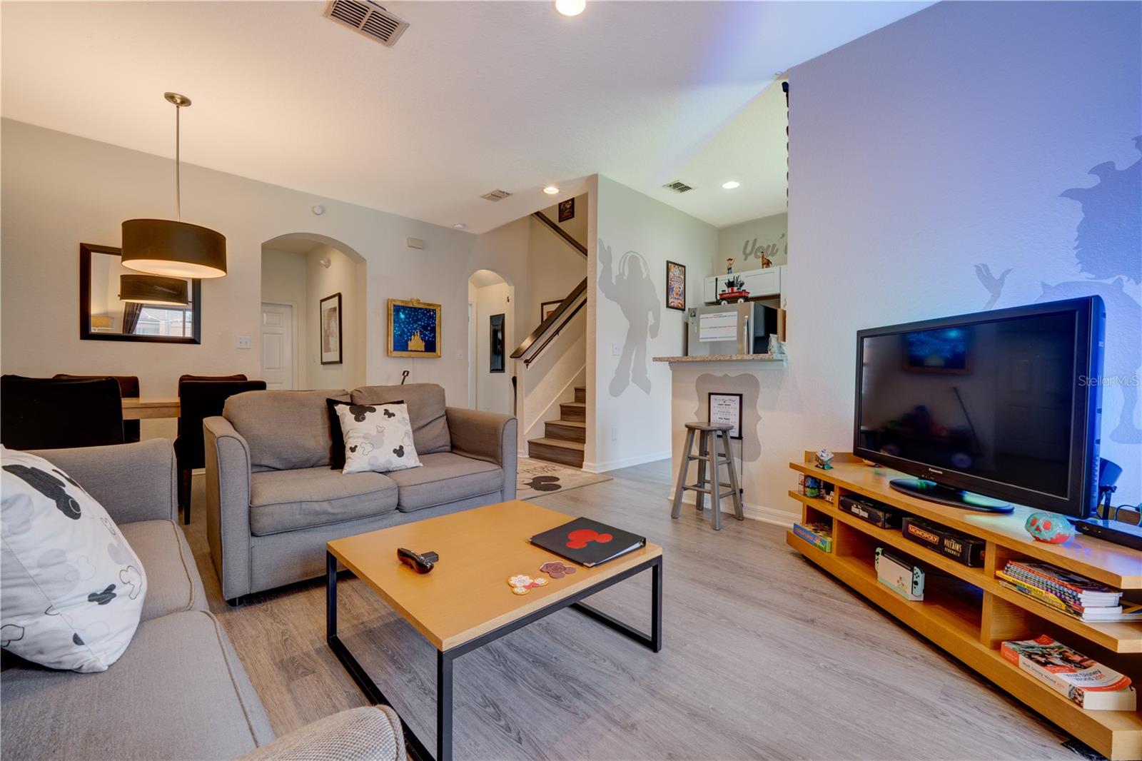 REGAL OAKS AT OLD TOWN - Residential