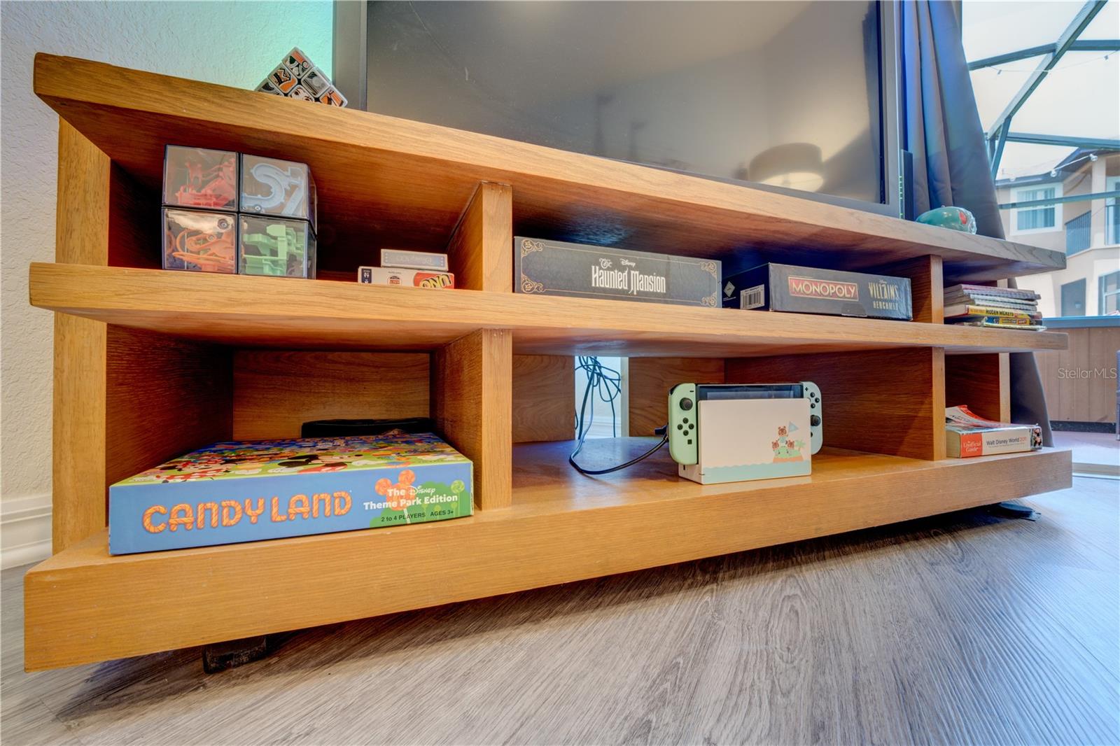 REGAL OAKS AT OLD TOWN - Residential