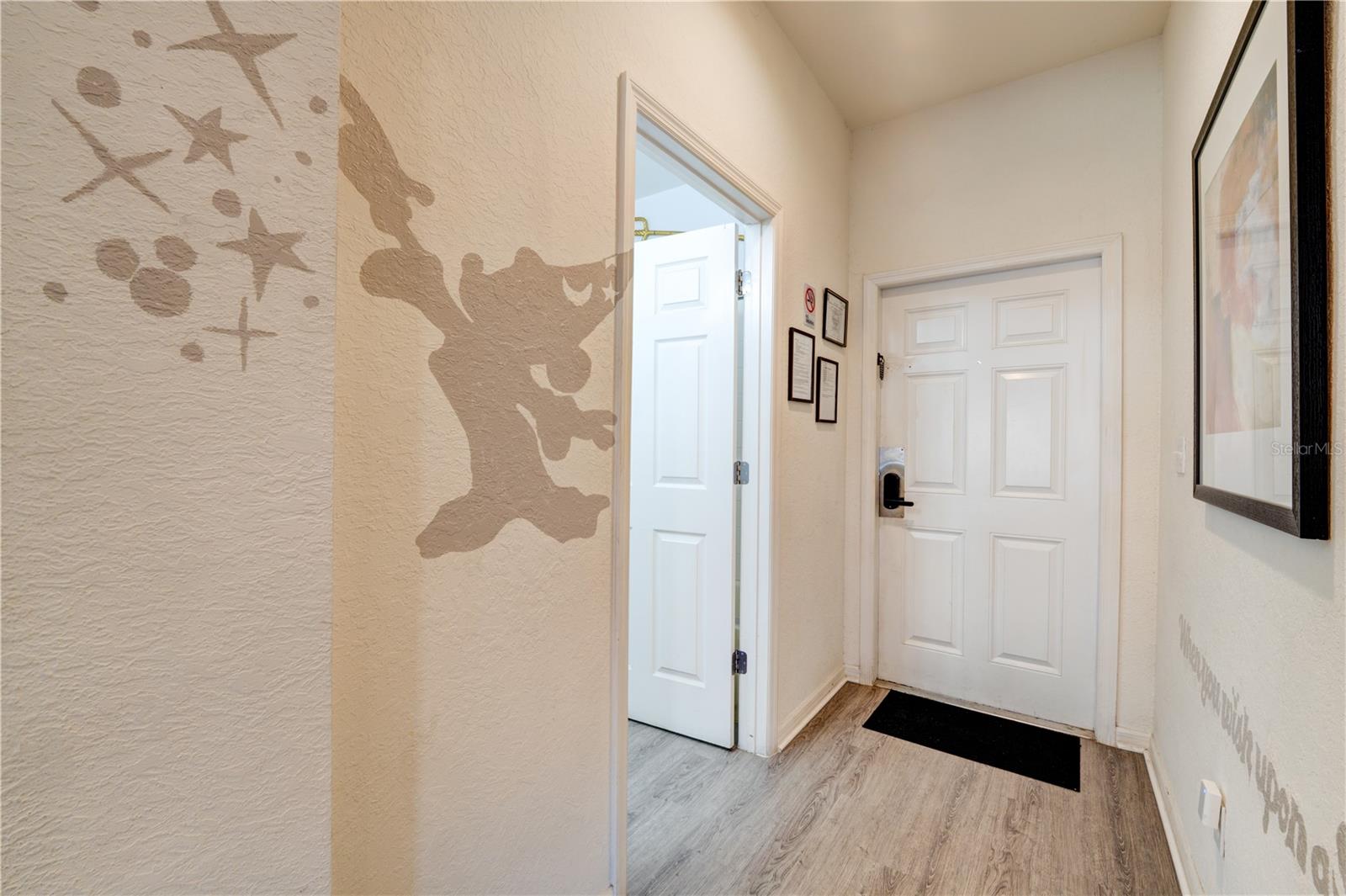 REGAL OAKS AT OLD TOWN - Residential