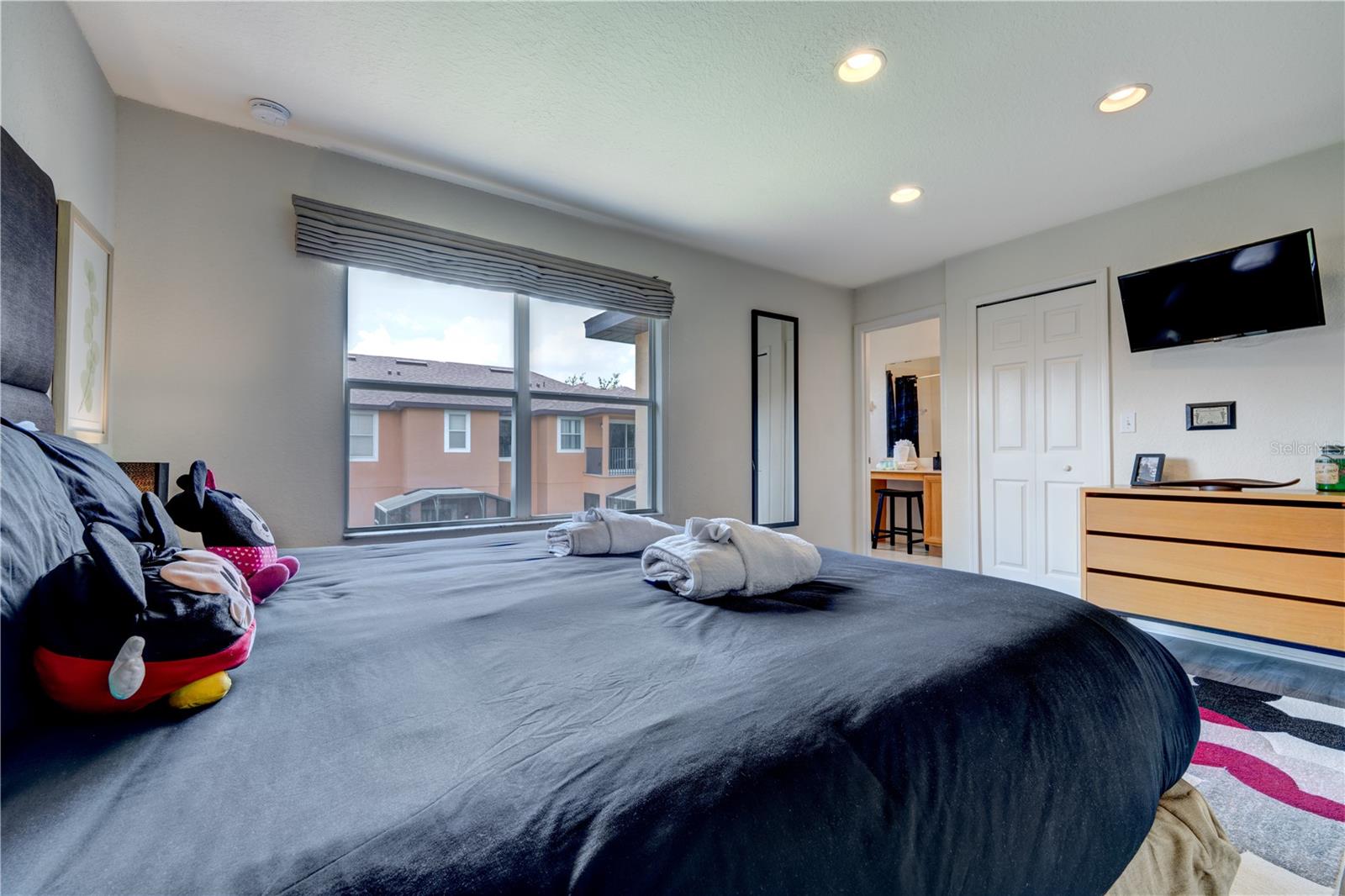 REGAL OAKS AT OLD TOWN - Residential