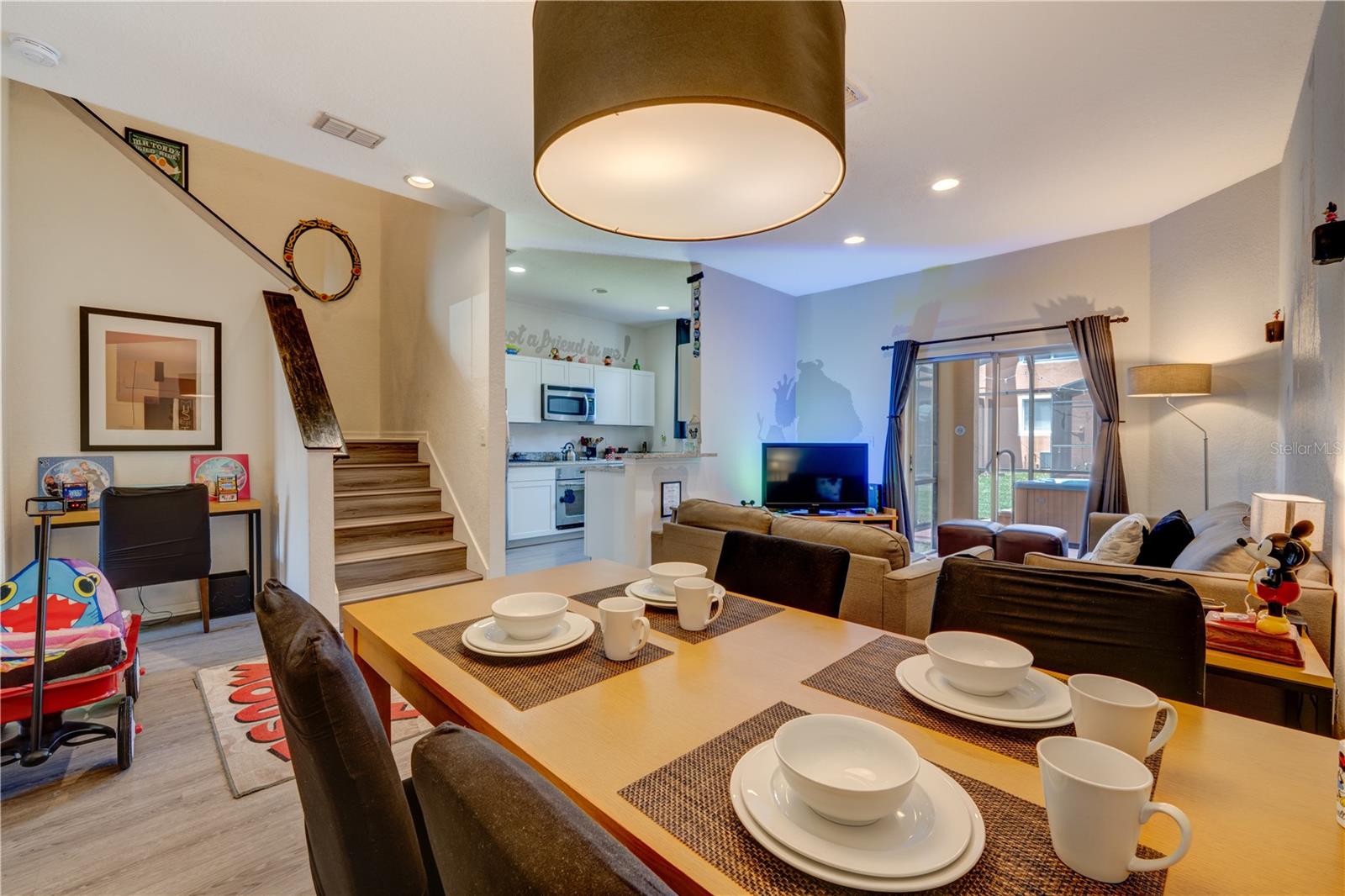 REGAL OAKS AT OLD TOWN - Residential