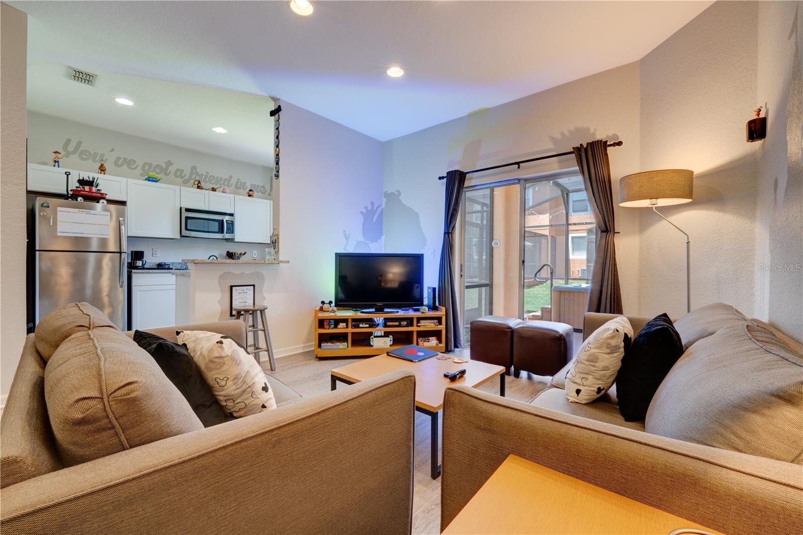 REGAL OAKS AT OLD TOWN - Residential