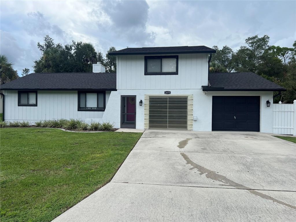 Photo of 2479 Wimpole Street, Port Charlotte, FL 33948 (MLS # C7514640)