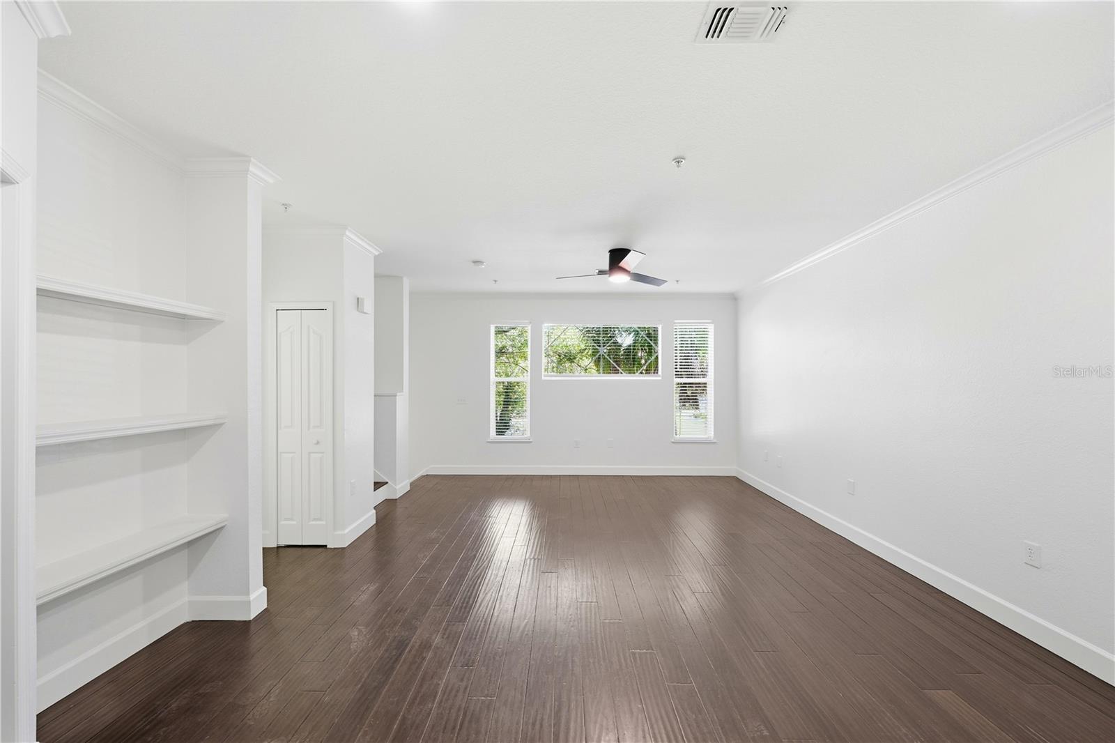 2824 SHADOW VIEW CIRCLE 2824