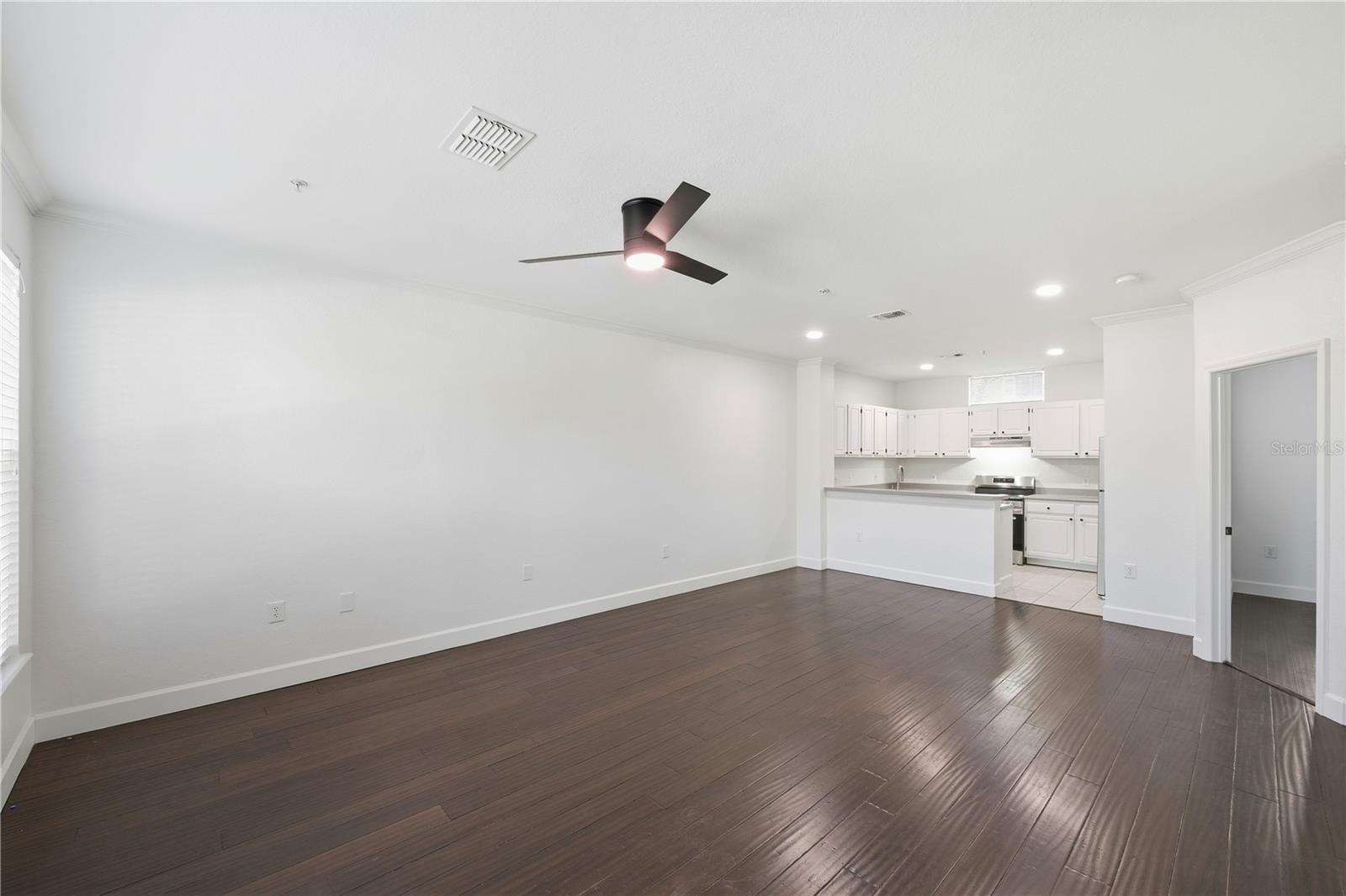 2824 SHADOW VIEW CIRCLE 2824