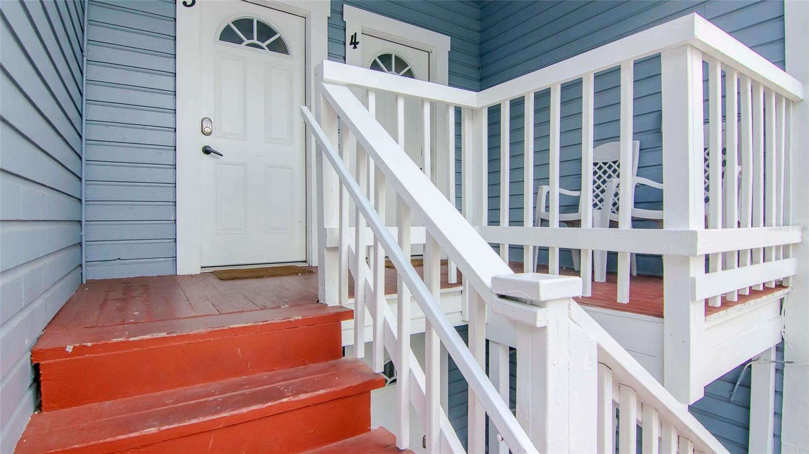 WARREN & KEYES - Residential Income