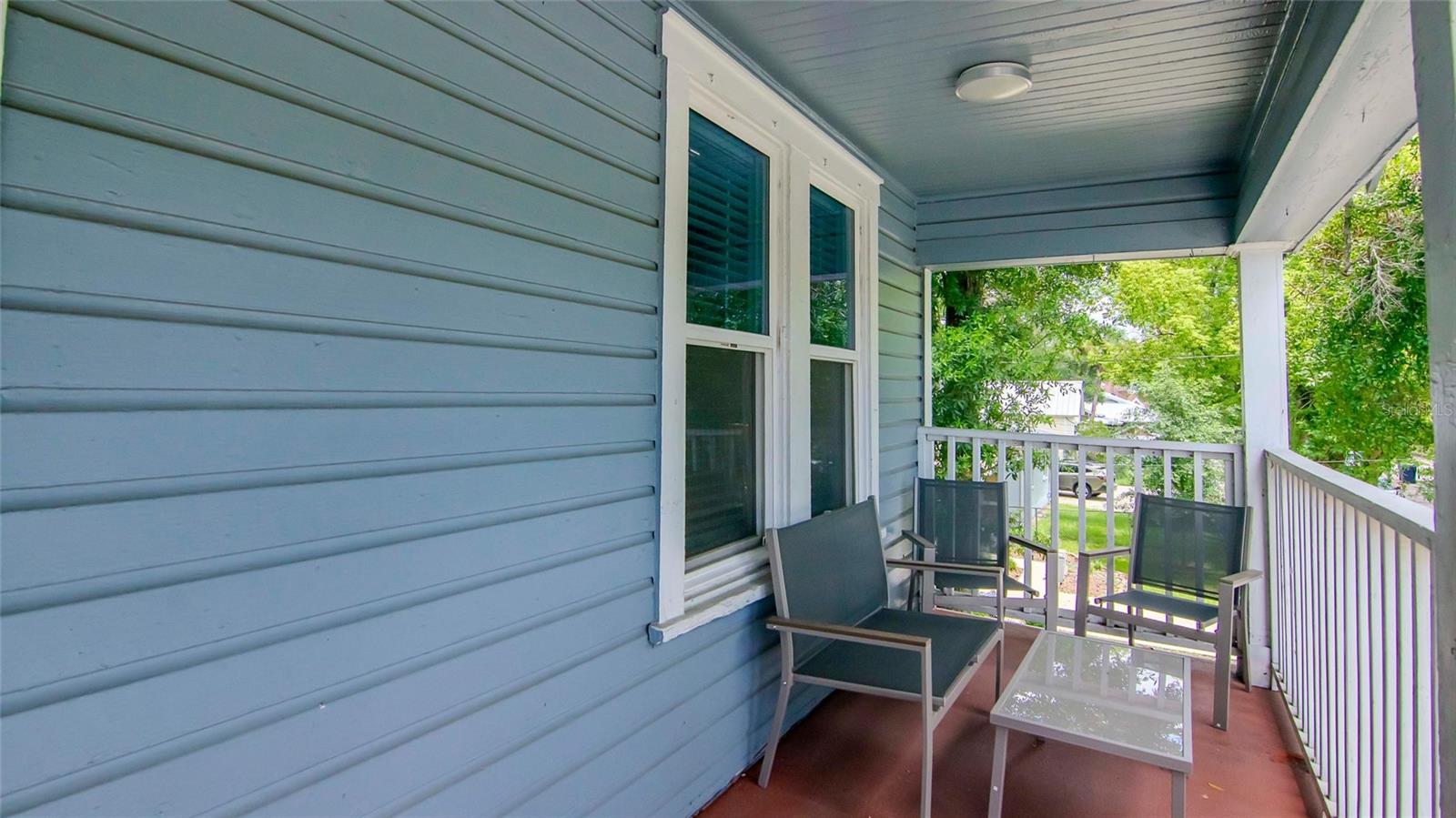 WARREN & KEYES - Residential Income