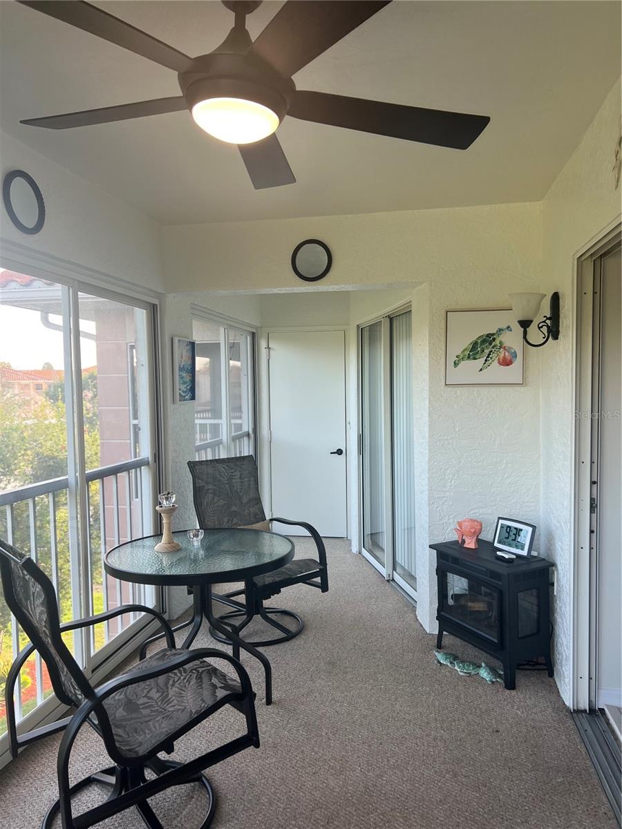 TERRACES 1 OF TARA - Residential Lease