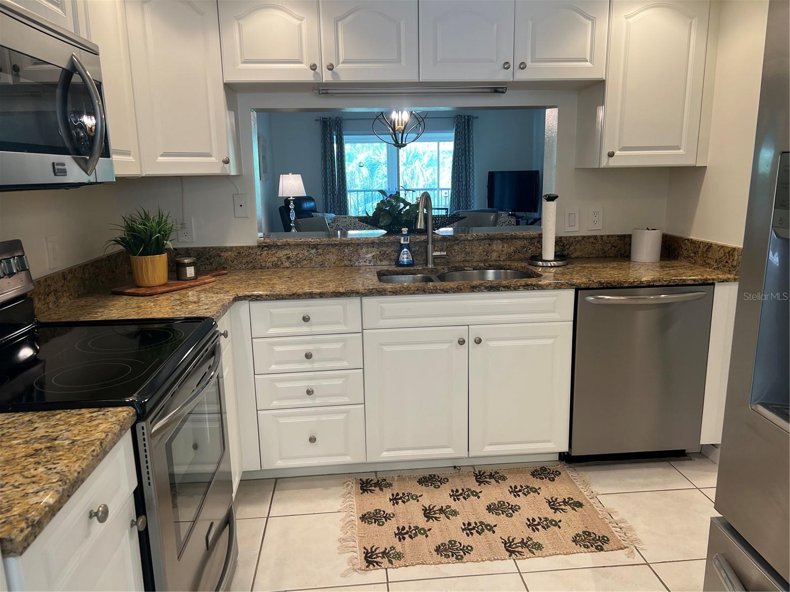 TERRACES 1 OF TARA - Residential Lease