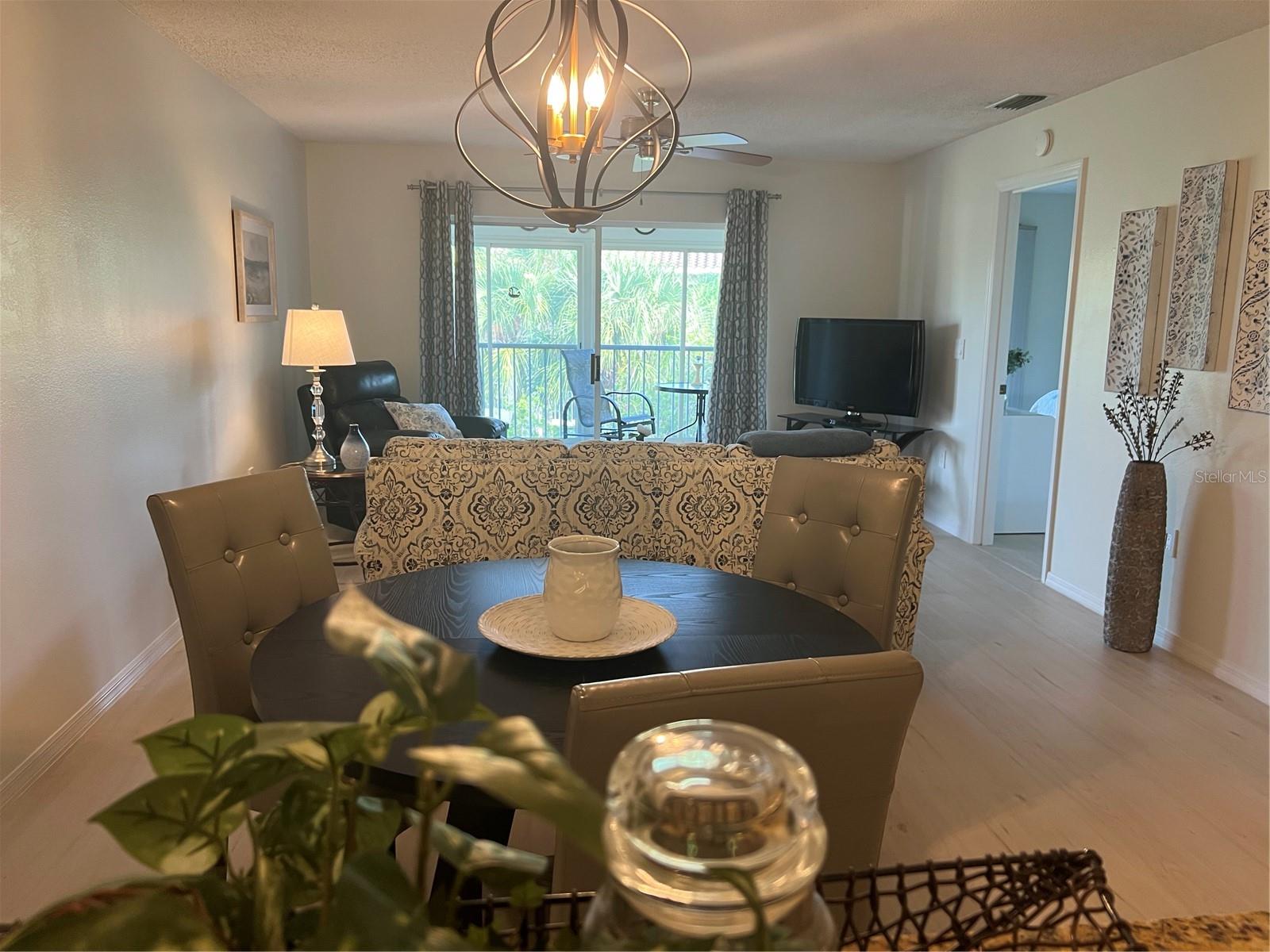 TERRACES 1 OF TARA - Residential Lease