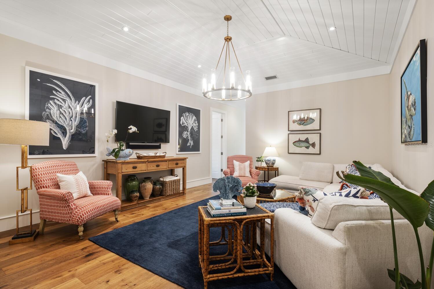 OYSTER BAY ESTATES - Residential