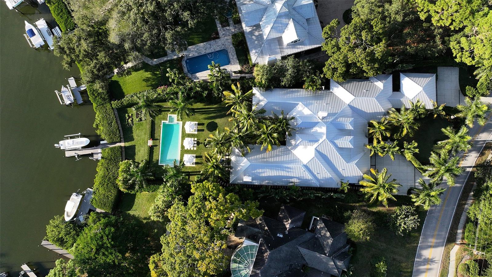 OYSTER BAY ESTATES - Residential