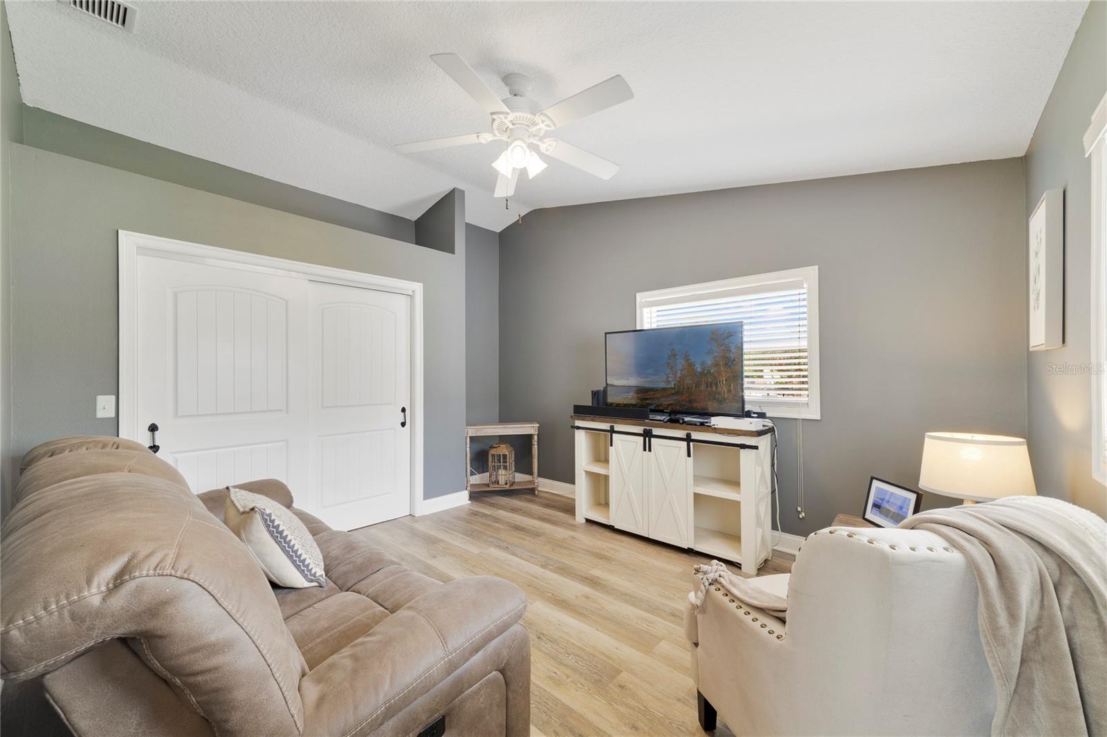 ALAMANA - Residential