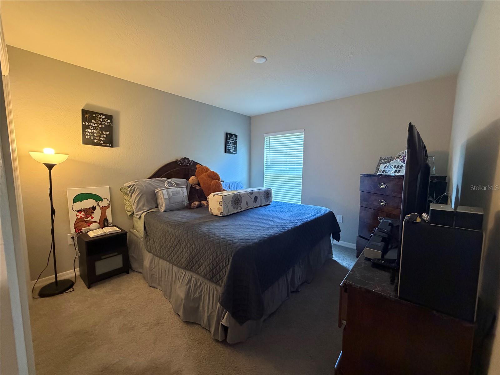 ASTONIA PH 2 & 3 - Residential Lease