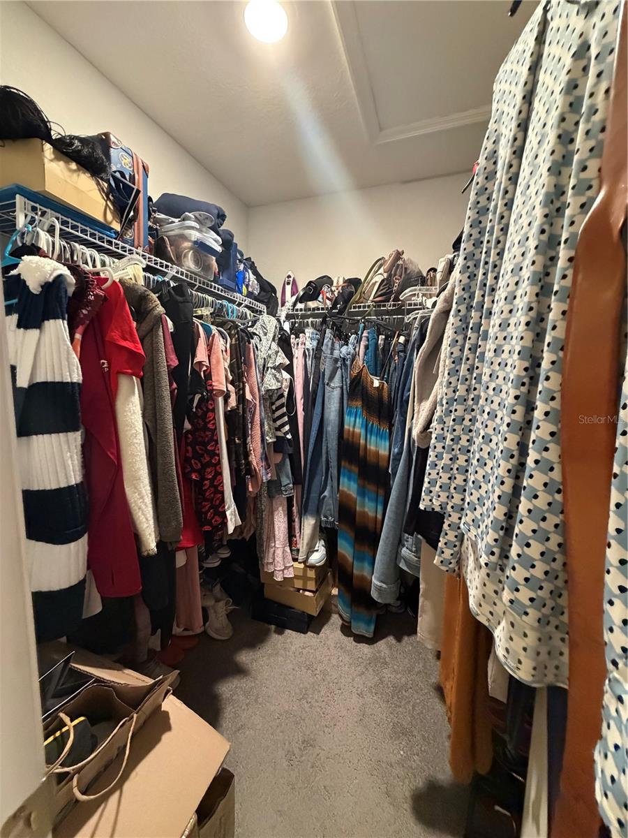 ASTONIA PH 2 & 3 - Residential Lease