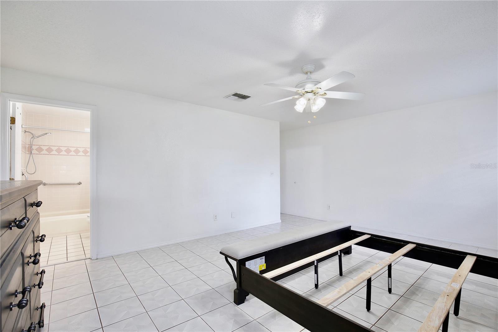 CHRISTINE ESTATES - Residential