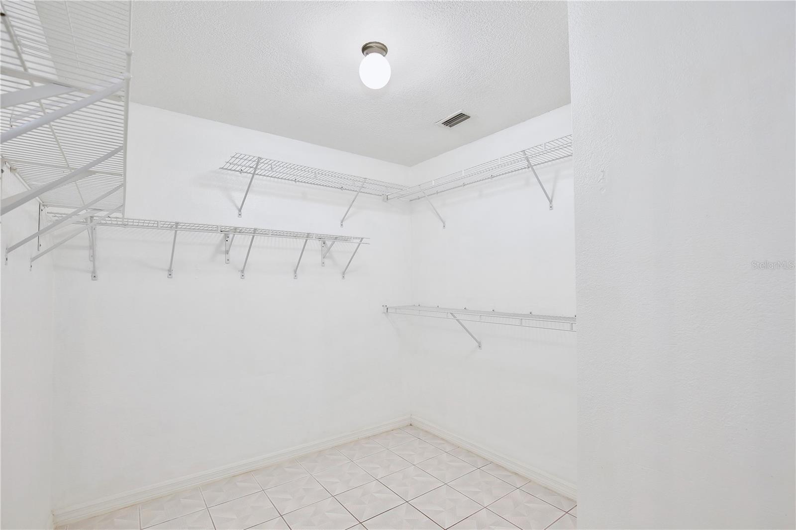 CHRISTINE ESTATES - Residential