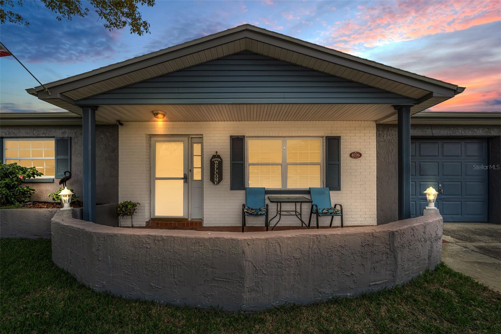 THE LAKES - Residential