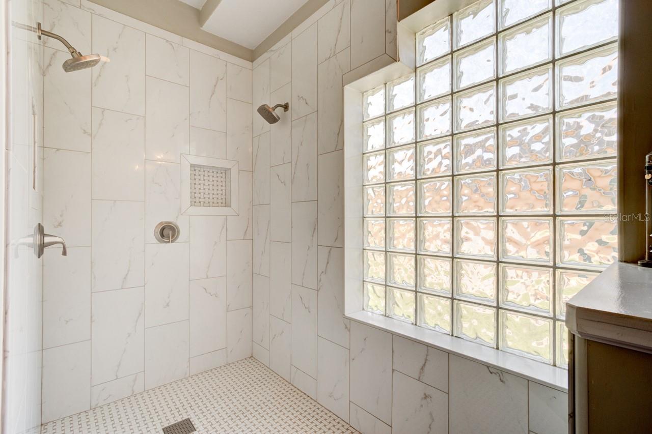 WATERS EDGE PH II - Residential