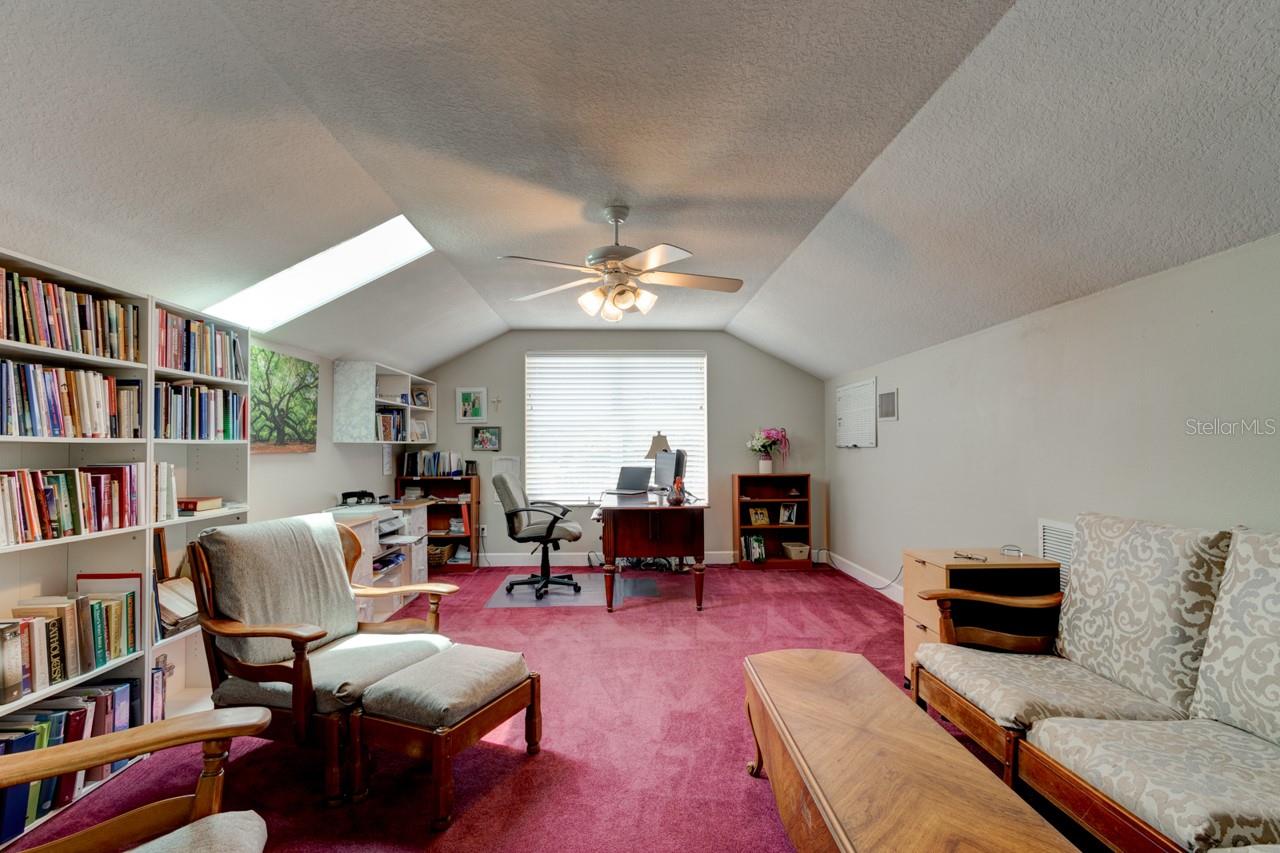 WATERS EDGE PH II - Residential