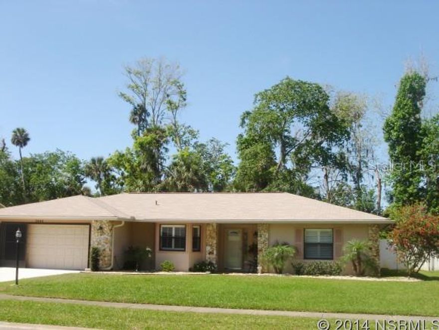 "PRE_FORECLOSURE" - Short Sale contracts subject to 3rd Party Approval.  SHORT SALE..Comfortable home in excellent location, pleasant, established neihgborhood - home completely updated roof 7or8 years, heat and air past 6 years, wood laminate flooring, newer baths and kitchen, wood trim windows and window sills - 6" baseboards new doors, new well pump and timer for irrigation system in 2008, newer hot wate heater, nothing to do here for a number of years. Huge vinyl fenced yard.. Check out the photos.. Check out the photos Lovely home is a short sale with not a lot of time to go. DON'T WAIT... ;Water: City