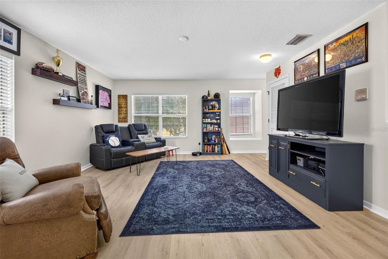 7360 BRIDGEVIEW