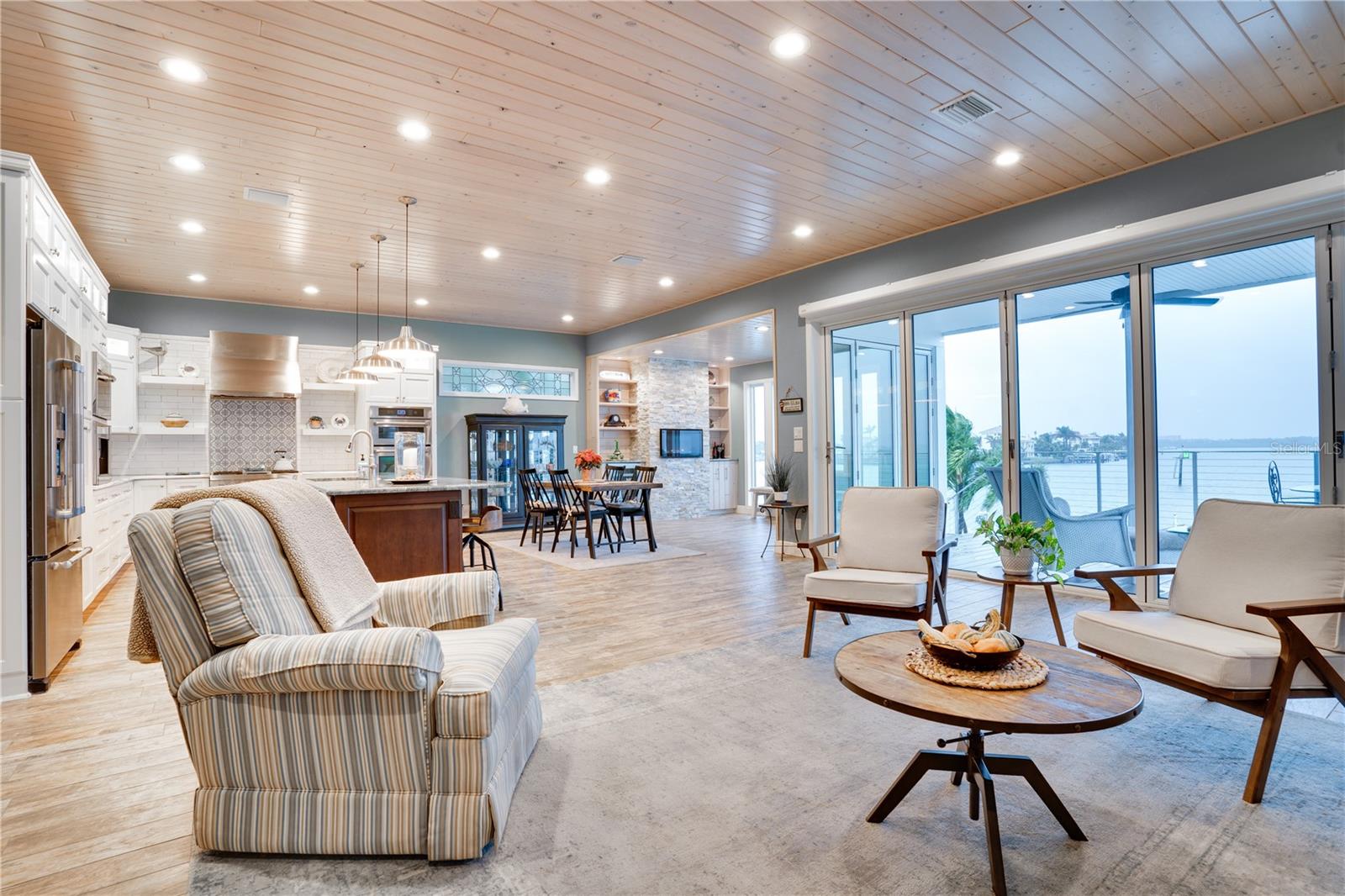 PAGES REP OF MITCHELLS BEACH 2 - Residential