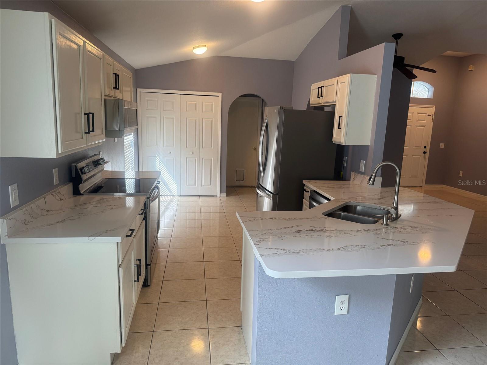 SUNCOAST POINTE VILLAGES 2A 2B & 03 - Residential Lease