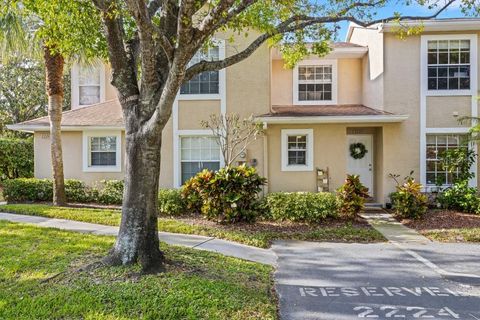 A home in PALM HARBOR