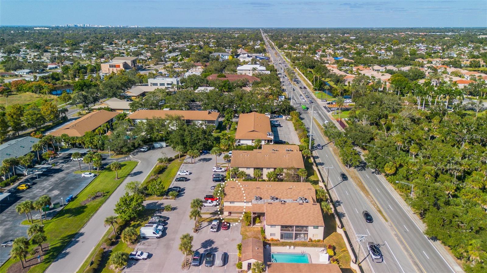 GULF GATE GARDENS - Residential