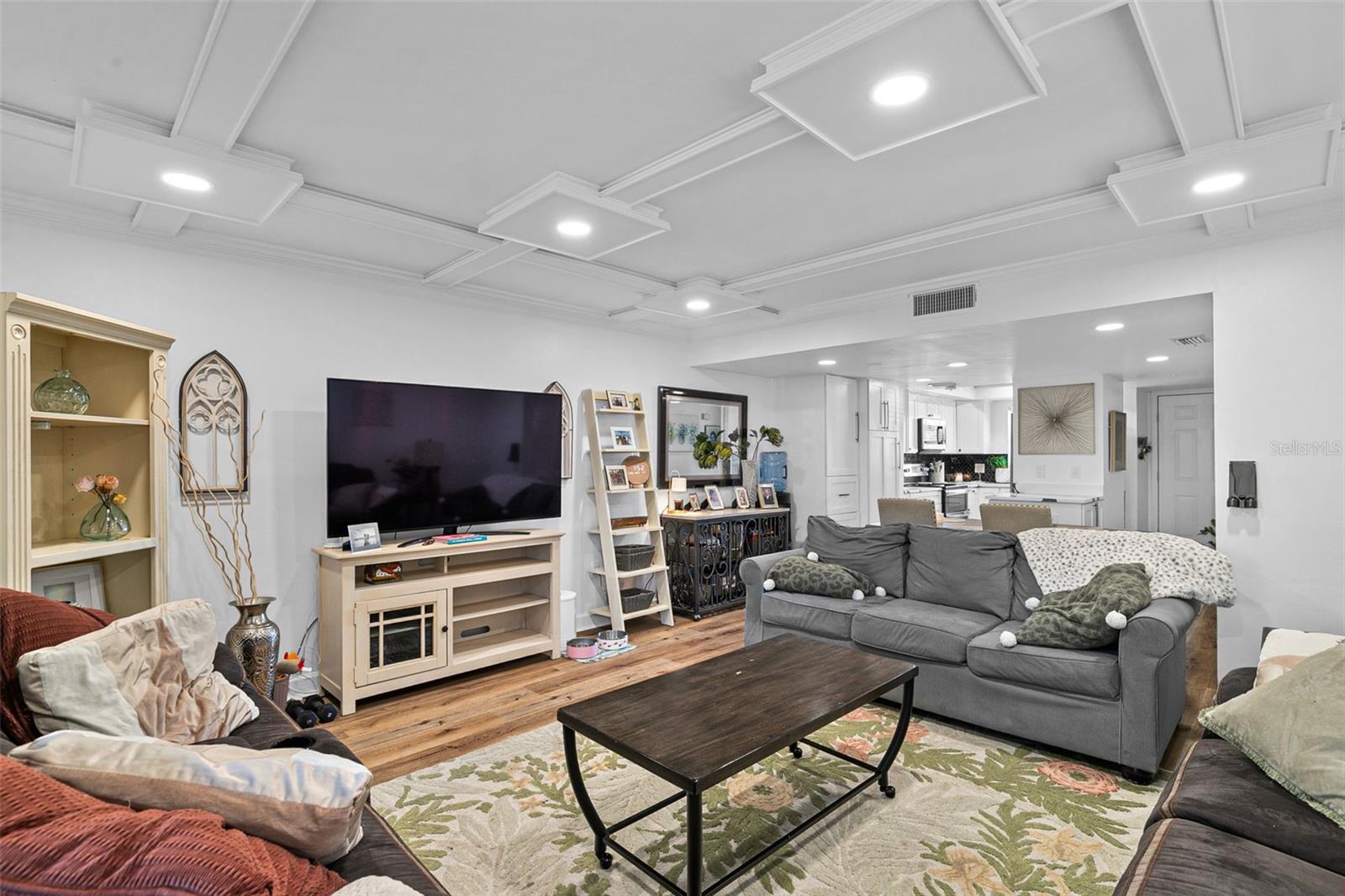 GULF GATE GARDENS - Residential