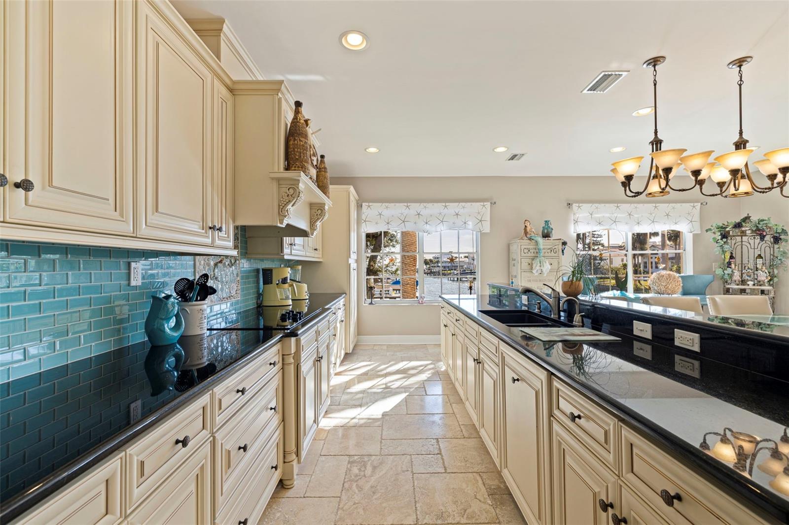 TIERRA VERDE UNIT 1 1ST REP - Residential