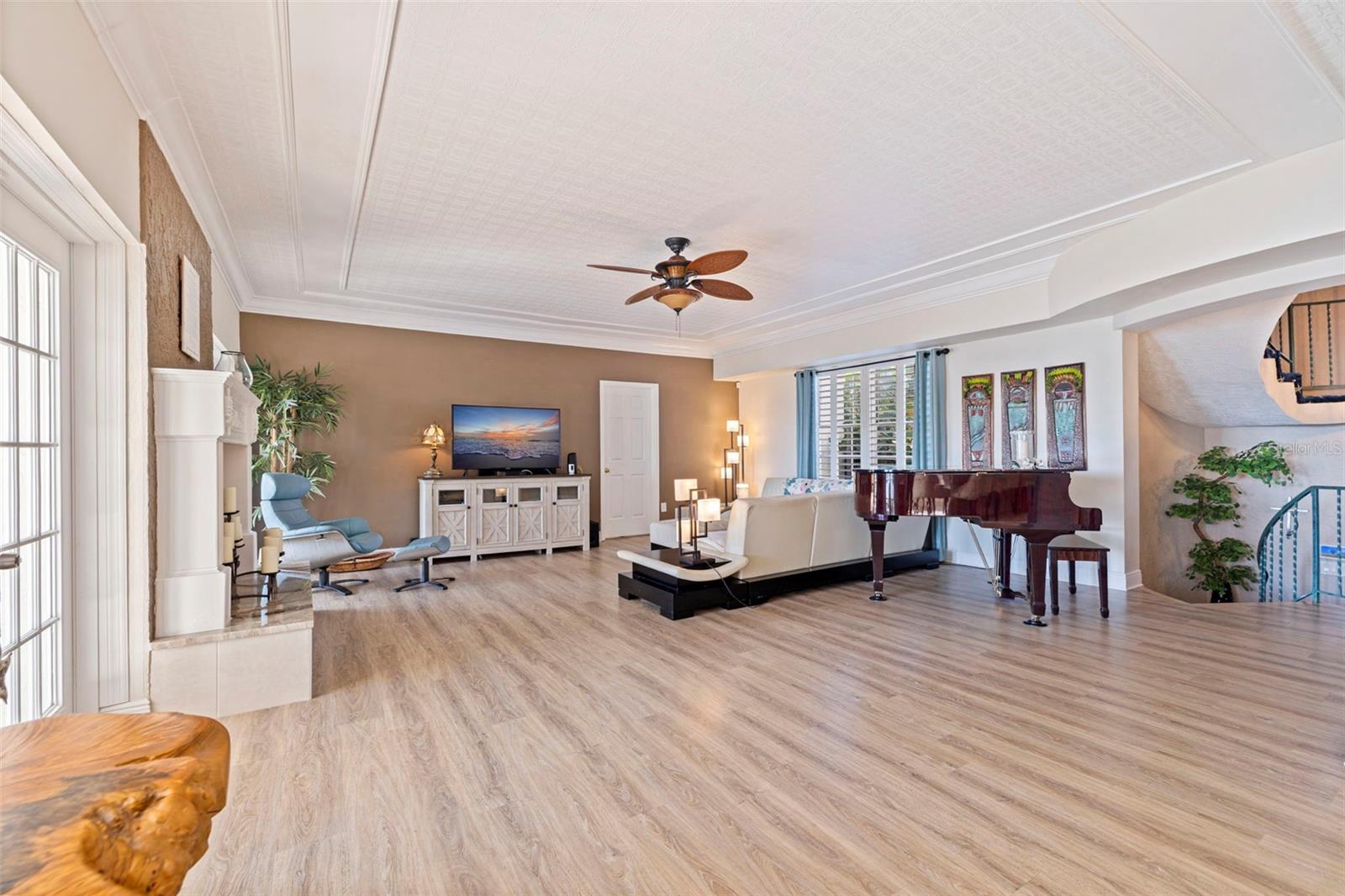 TIERRA VERDE UNIT 1 1ST REP - Residential