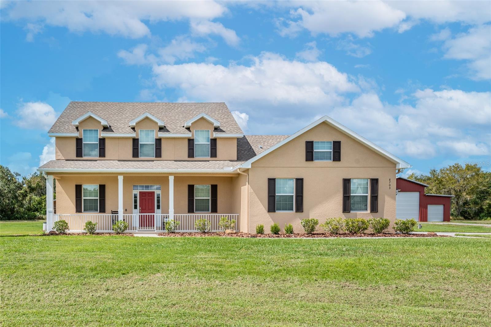 8703 ALAFIA HILLS DRIVE