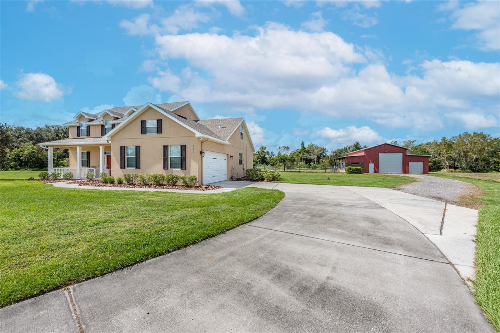 8703 ALAFIA HILLS DRIVE