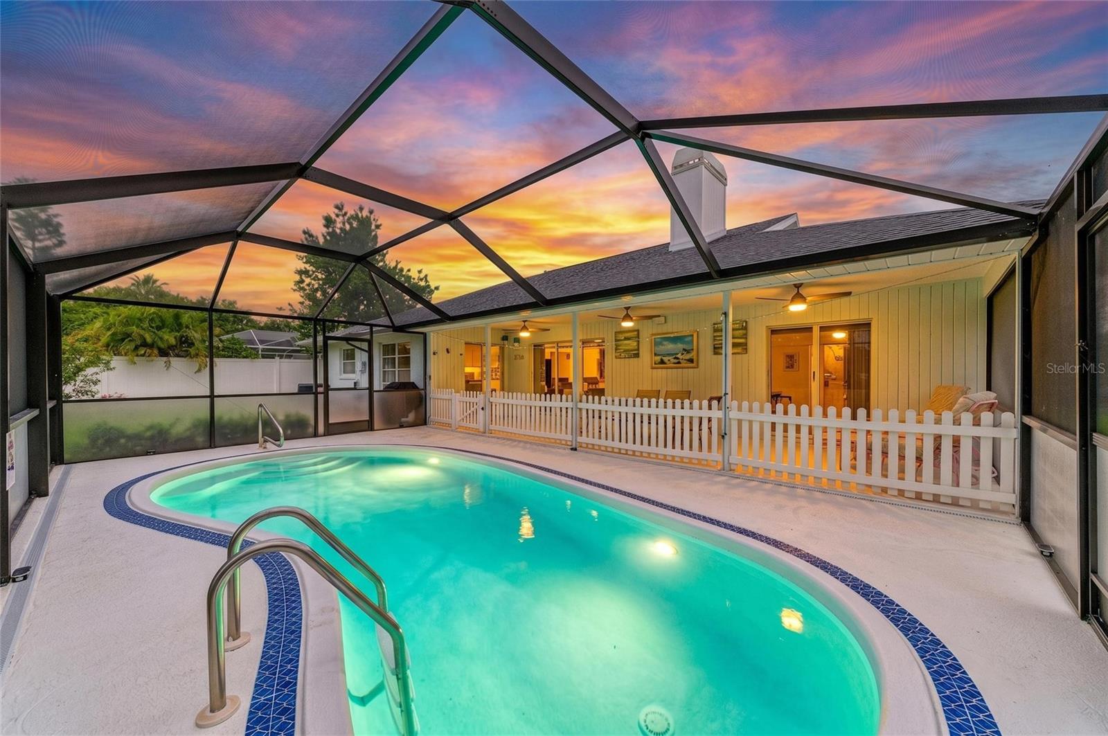 405 BAYSIDE LANE