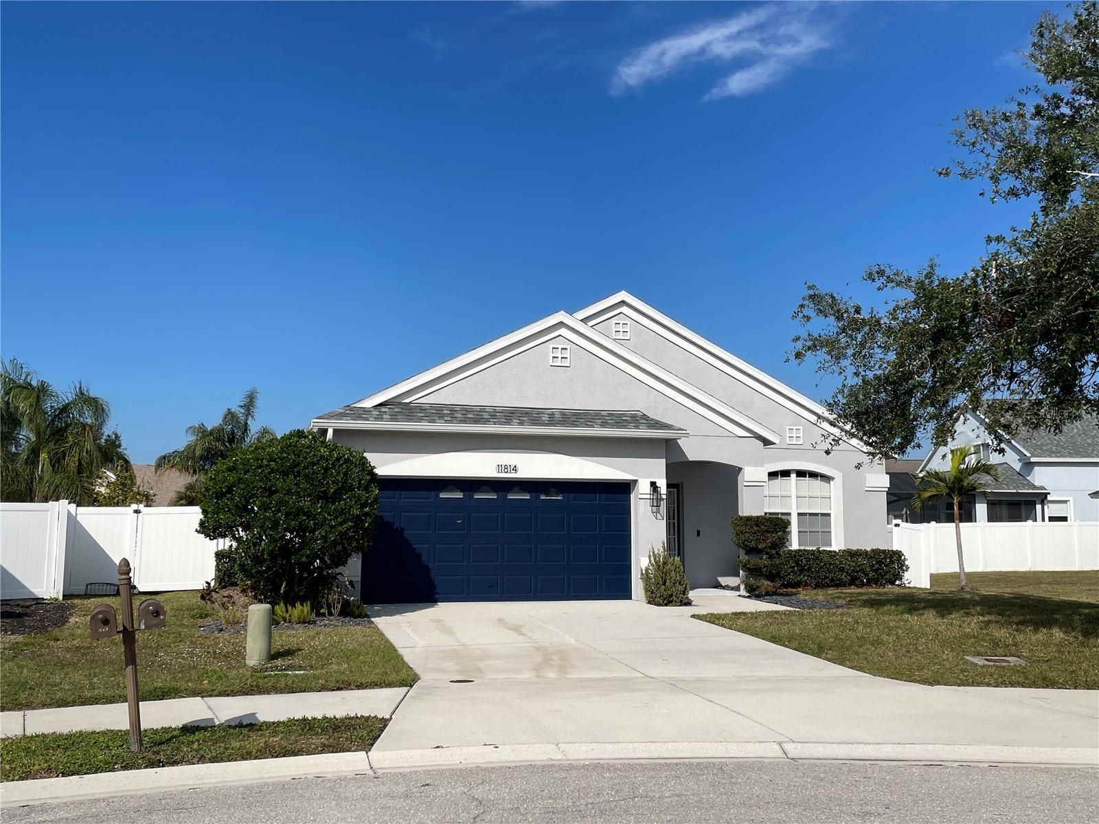 LAKESIDE PRESERVE - Residential