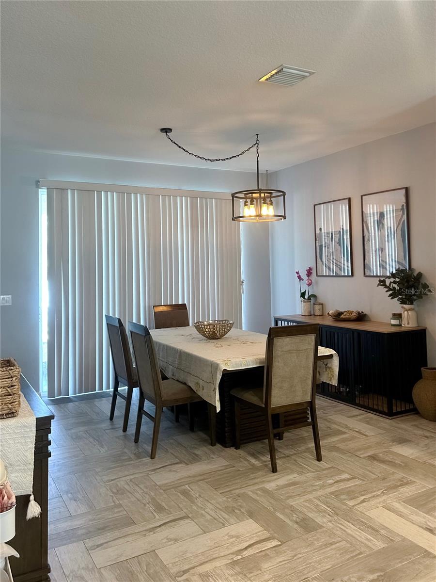 LAKESIDE PRESERVE - Residential