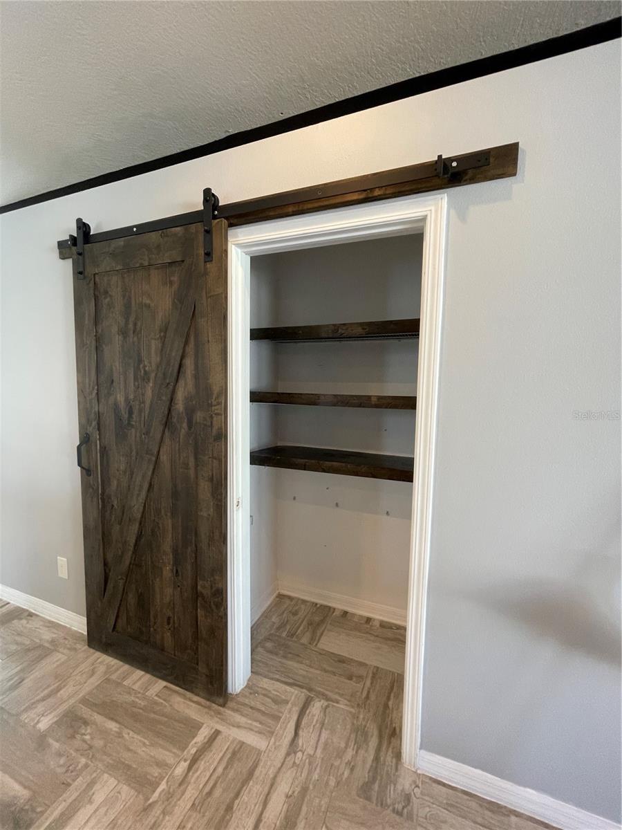 LAKESIDE PRESERVE - Residential