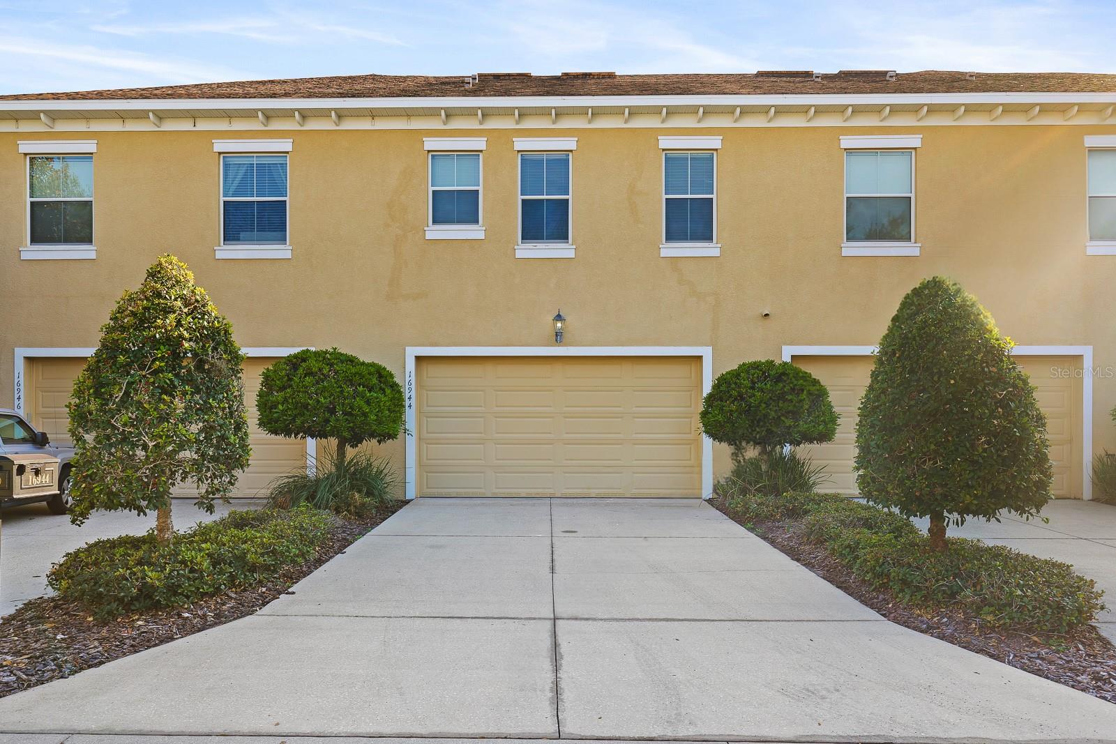 FISHHAWK RANCH TOWNCENTER PHAS - Residential